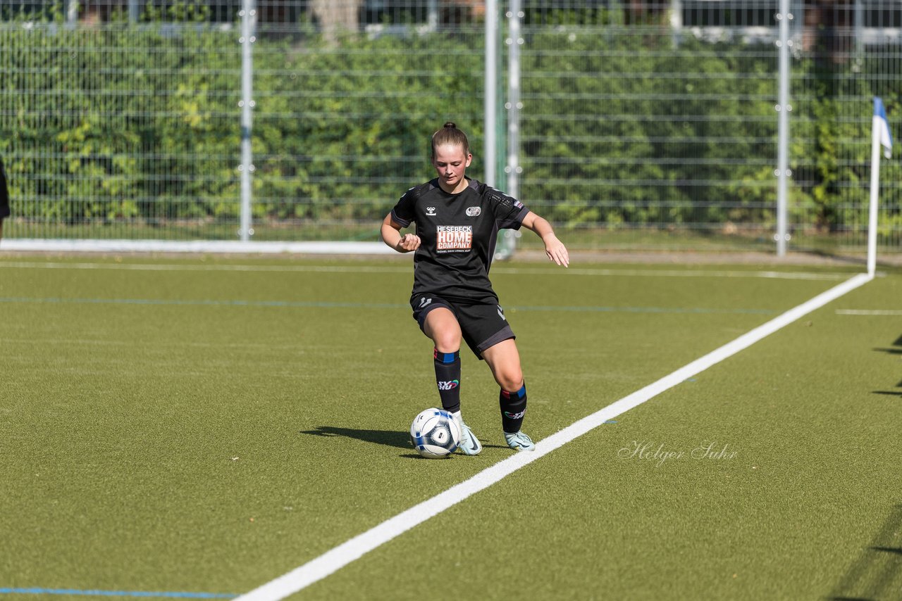 Bild 304 - wBJ Alstertal-Langenhorn - SV Henstedt-Ulzburg : Ergebnis: 4:1